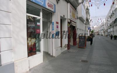 Calle de la Plaza, Local para oficinas